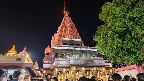 Mahakaleshwar Temple Timings, How to Reach & Best Time to Visit