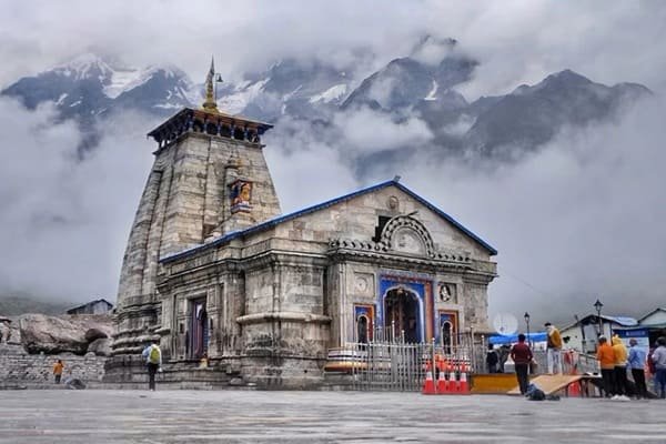 Best Time to Visit Kedarnath: A Complete Seasonal Travel Guide