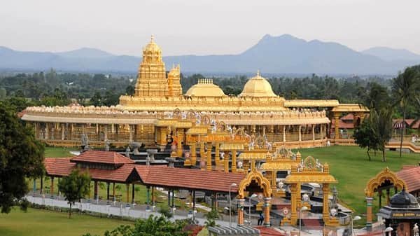 Vellore Golden Temple (Sripuram)