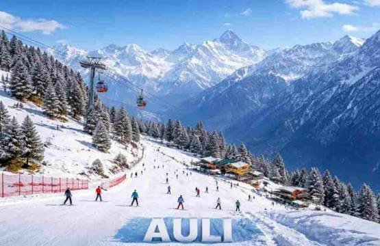 Best Time to Visit Auli: A Complete Seasonal Travel Guide