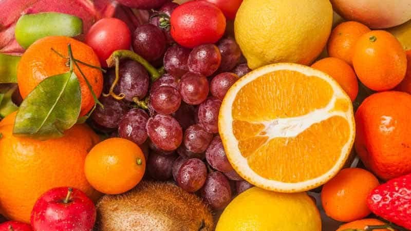 Should You Eat Fruit On An Empty Stomach